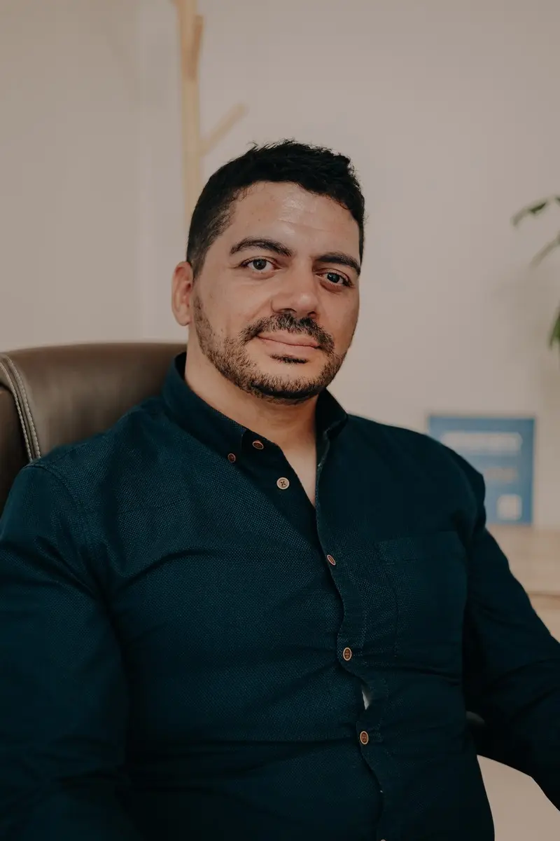Jonas Paul, hipnoterapeuta no Porto